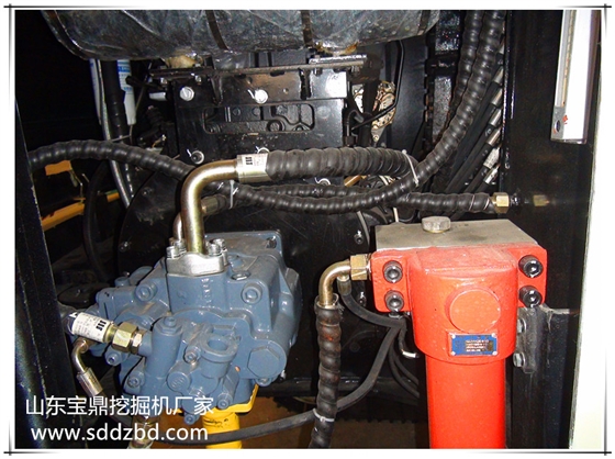 山东宝鼎小型挖掘机械产品 山东宝鼎小型挖掘机械产品