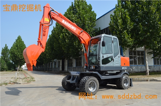 宝鼎轮式挖掘机 宝鼎轮式挖掘机