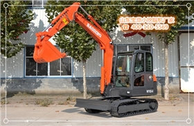 山东宝鼎小型挖掘机厂家液压机械产品 山东宝鼎小型挖掘机厂家液压机械产品