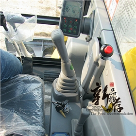 宝鼎小型挖掘机65型号