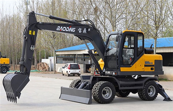 轮式挖掘机 轮式挖掘机