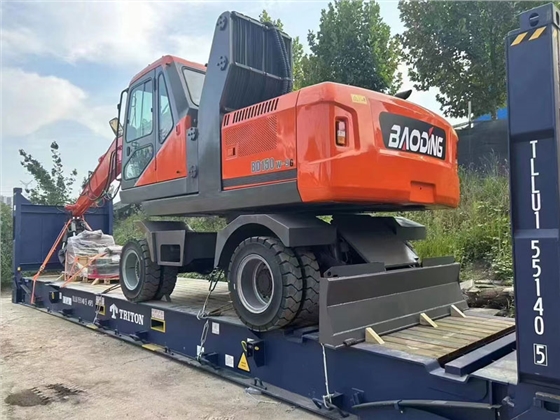 抓木机出口.jpg 抓木机出口.jpg