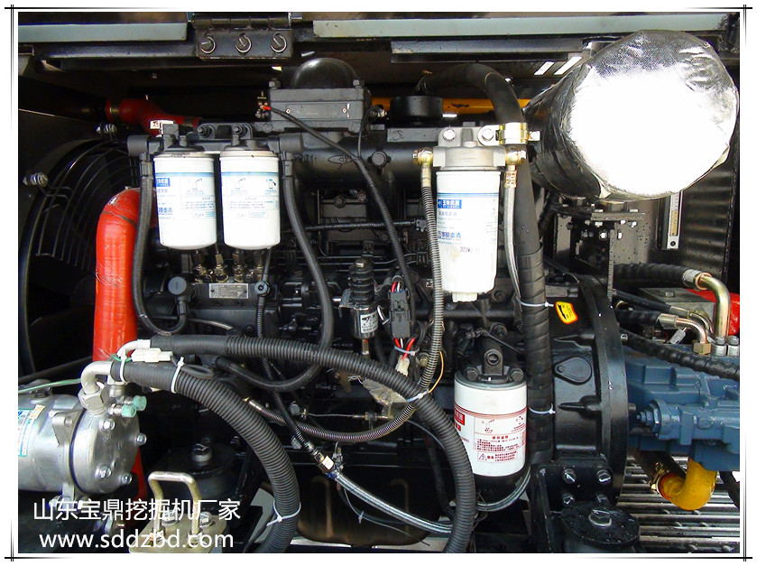 宝鼎小型挖掘机 宝鼎小型挖掘机