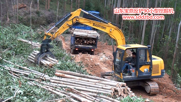 宝鼎反铲90小型挖掘机一机多用