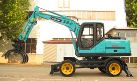 宝鼎轮式抓木机设备