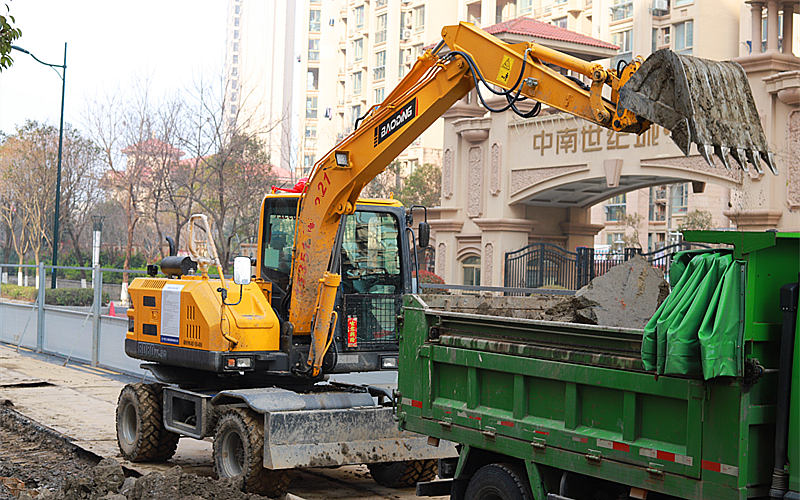 宝鼎轮式挖掘机 宝鼎轮式挖掘机