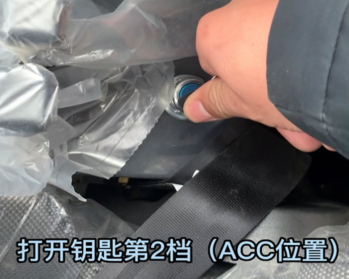 宝鼎抓木机