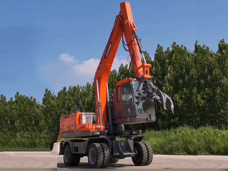 宝鼎150多功能抓装机.jpg 宝鼎150多功能抓装机.jpg