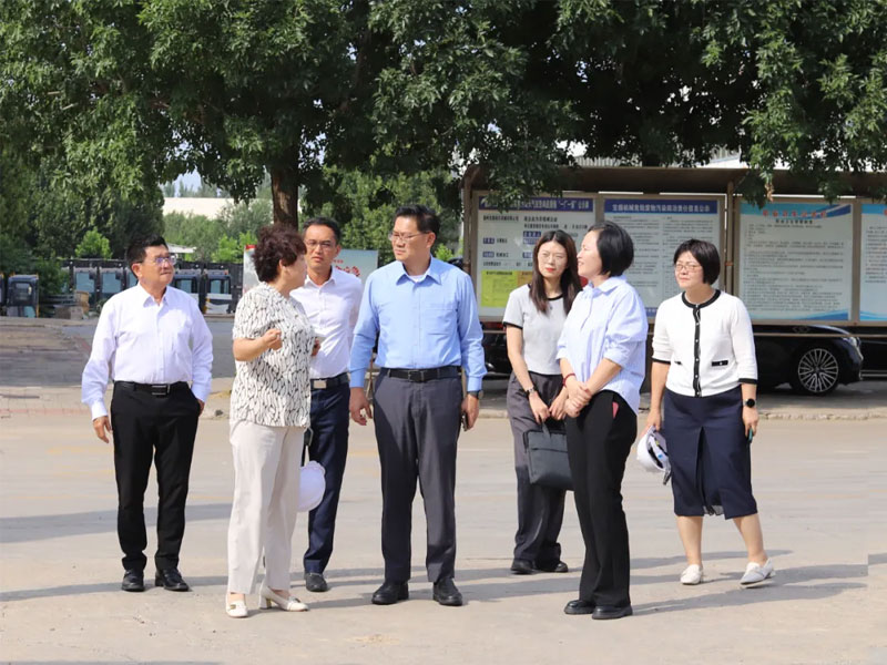 马来西亚马六甲代表团一行来宝鼎机械考察访问,共拓东南亚市场!