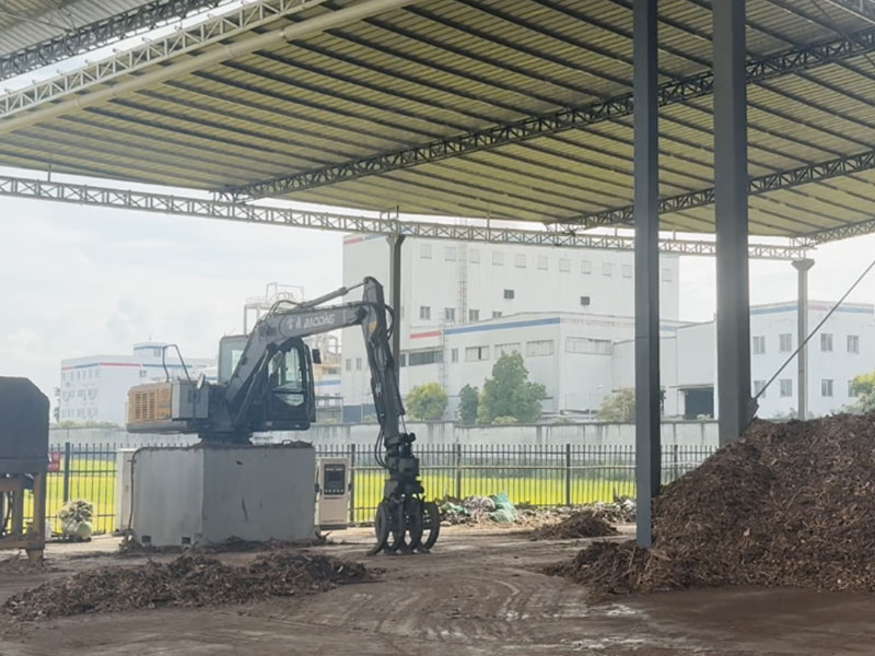 宝鼎固定式电动抓木机，坚固守护，安全至上