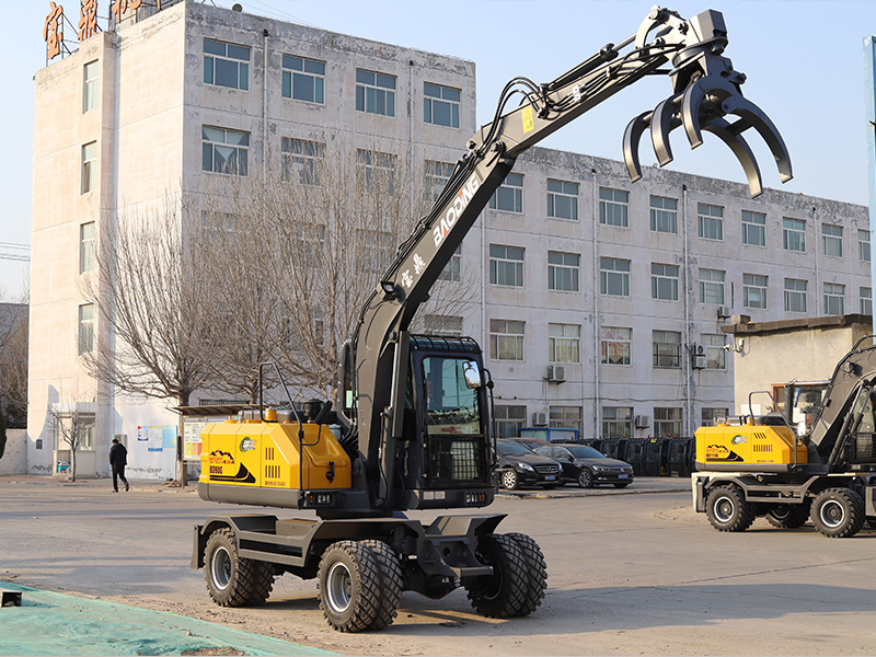 无惧复杂路况，宝鼎BD90G抓木机五档变速箱