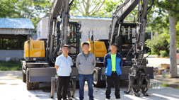 宝鼎95抓木机厂家再现闪电单