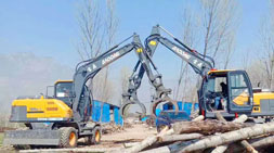 抓木机,轮式挖掘机潜力挖掘的产物