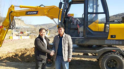 轮式挖掘机市场中的宝鼎文化