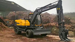 宝鼎95轮式抓木机新款车型-抓木工况新选择