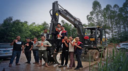 轮式挖掘机试驾的重要性