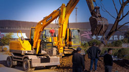 国产轮式挖掘机属于自己的核心技术