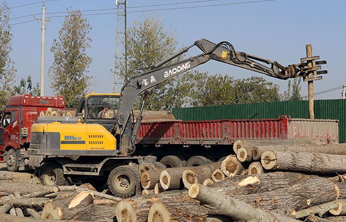 宝鼎轮式挖掘机油耗如何？怎么降低油耗？